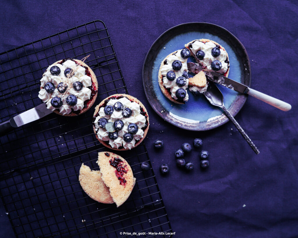 Myrtilles sur sablés breton
